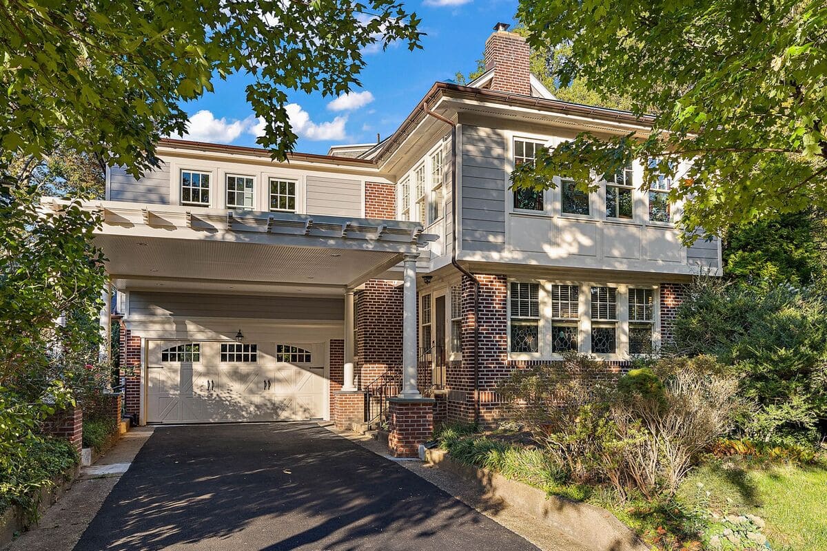 Delaware home addition exterior with attached garage by Bromwell Construction